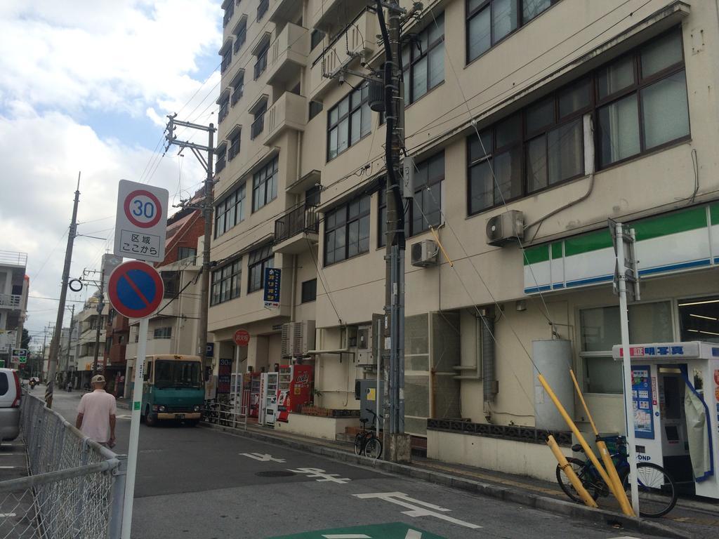 Capsule Dormitory Orion Tomari Bagian luar foto